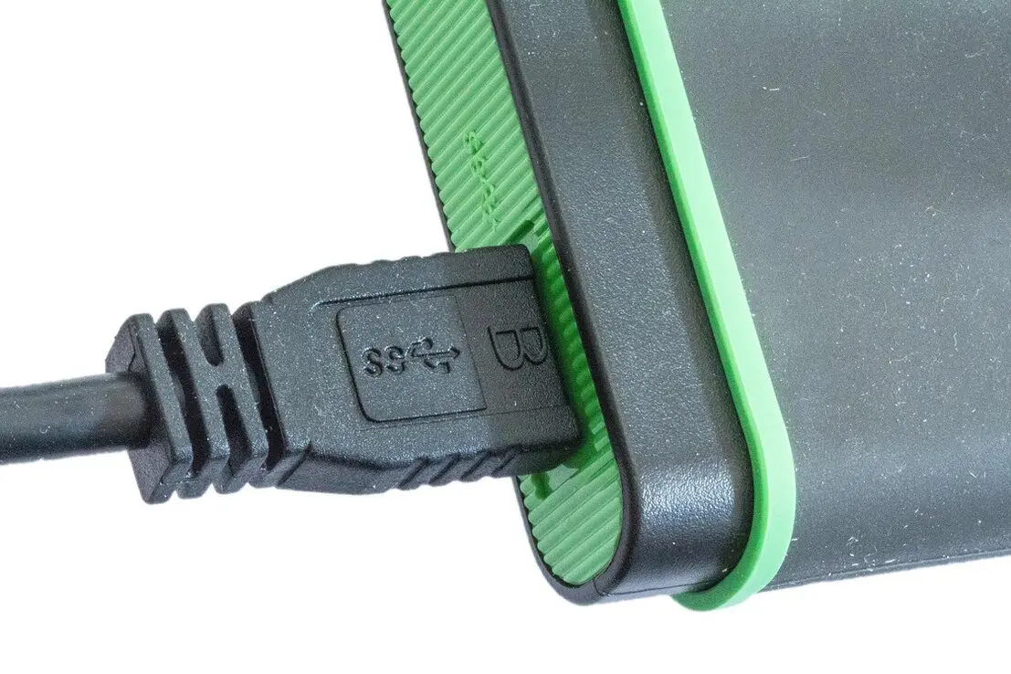 Daten werden auf neuen Computer übertragen